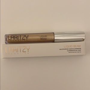 Laritzy Cosmetics Liquid Beam Illuminator
